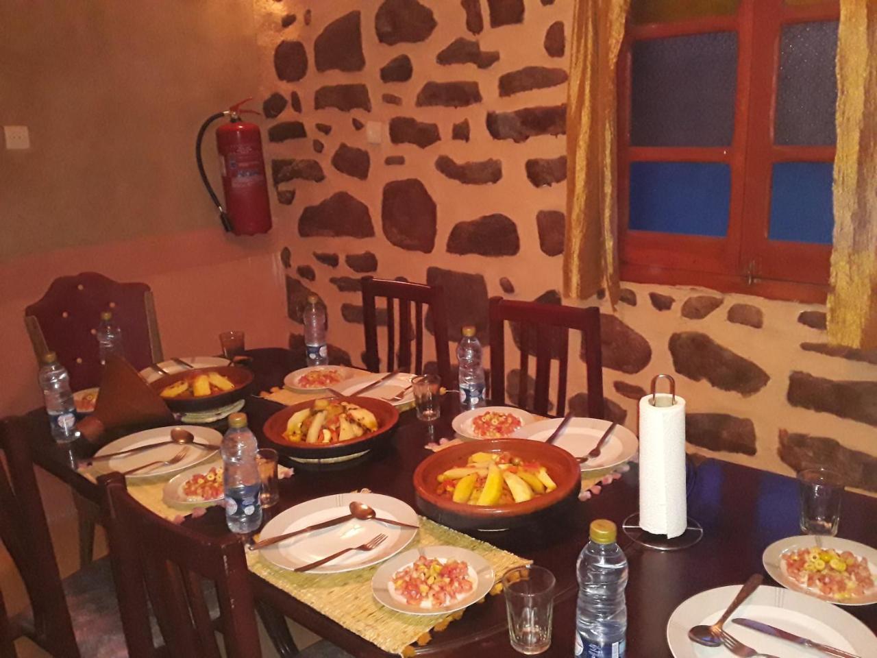 Tiourjdal Dar Zara酒店 外观 照片